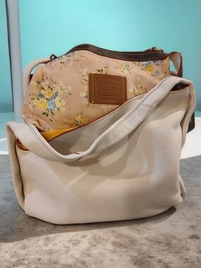Coach Cream Leather Shoulder Bag with Floral Nylon Pouch
